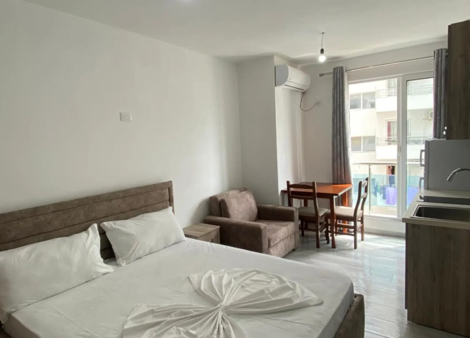 kontakty Rent Apartments Shengjin